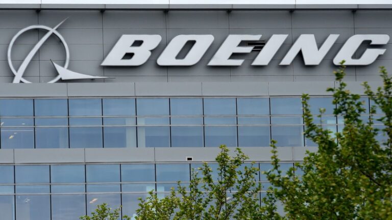 getty boeing logo 1152x648